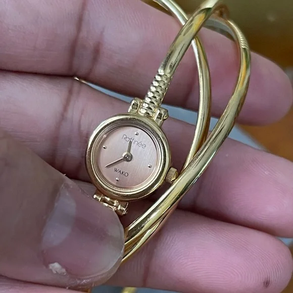 wako bangles with watch